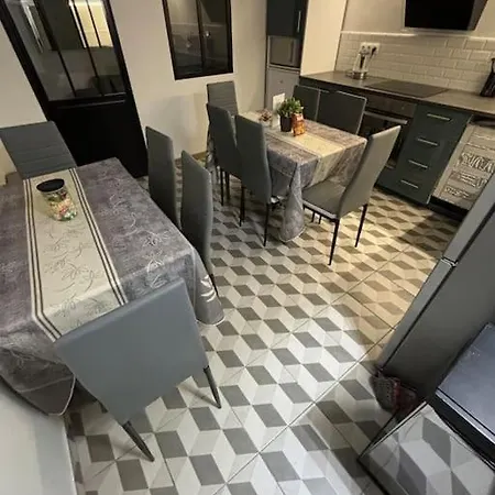 Appartement M2 3 5 Min Metro - Parc Expo *